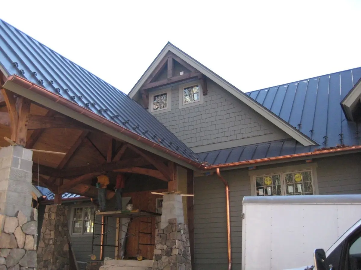 Craftsman Roofing team delivering quality roofing work in Emory Estates